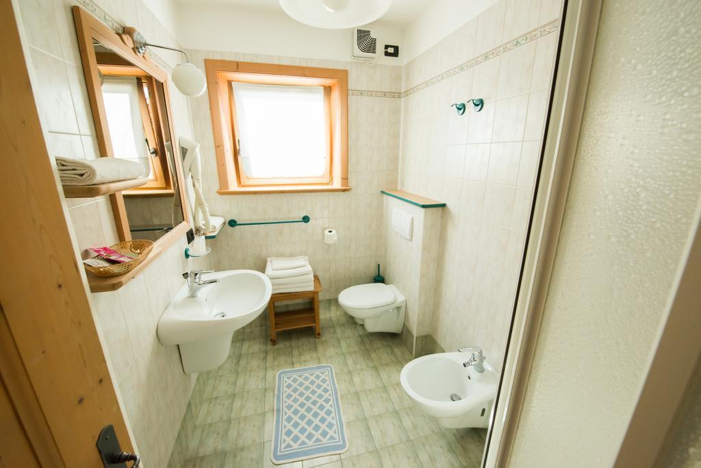 Chalet Cambra Livigno Habitación foto